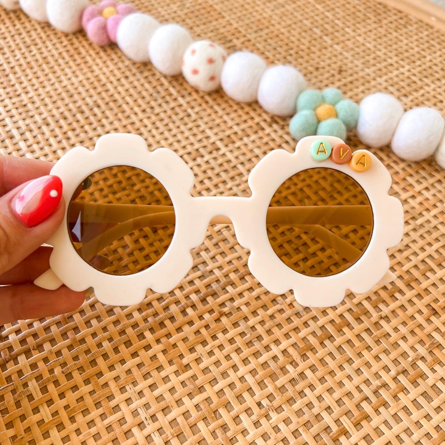 Daisy Name Glasses